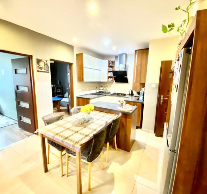 981b2226-4e9a-4bc8-8fa4-28926039c184